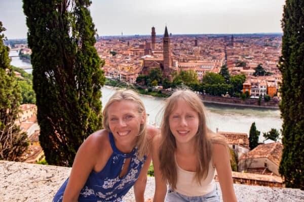 caz and kalyra posing in front of verona view
